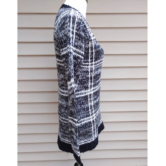 RESERVED. Black Plaid Sweater White - Picture 7 of 7